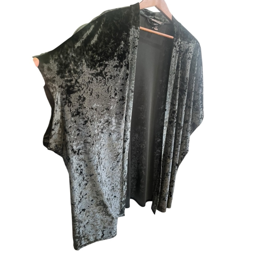 Victoria’s Secret Black Velvet Boxy Open Front Kimono Cardigan Sz Medium/Large - Picture 5 of 15